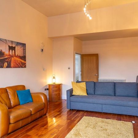 Apartment No 1 - The Old Red King Pub, Whitefield, Manchester Extérieur photo